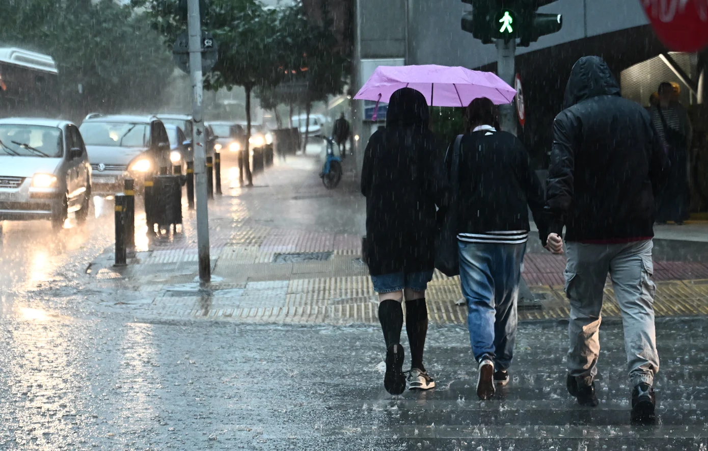 Τοπικές ισχυρές βροχές και καταιγίδες – News.gr