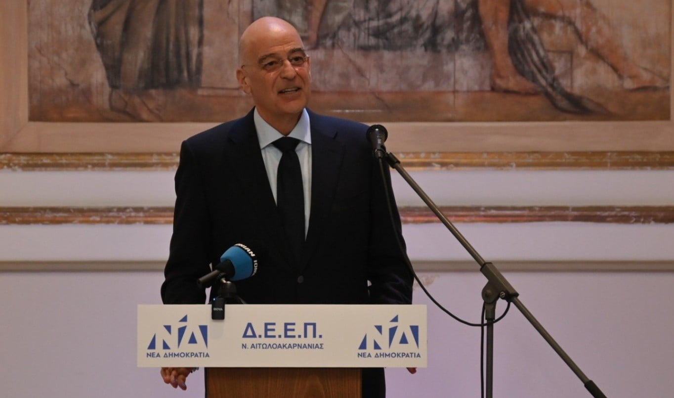 Αιχμηρά μηνύματα Δένδια για τις δημοσκοπικές επιδόσεις
