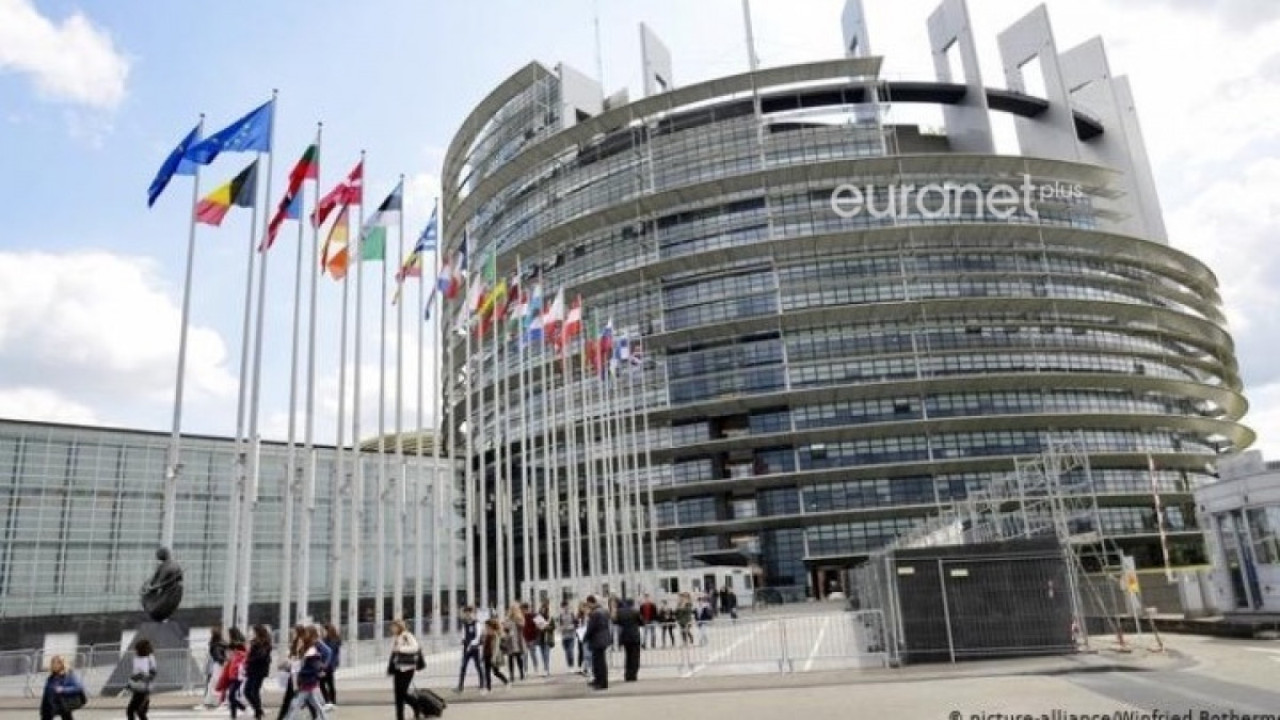 Η Ευρωπαϊκή Επιτροπή χορηγεί 404,3 εκατ. ευρώ σε μεταδιδακτορικούς ερευνητές