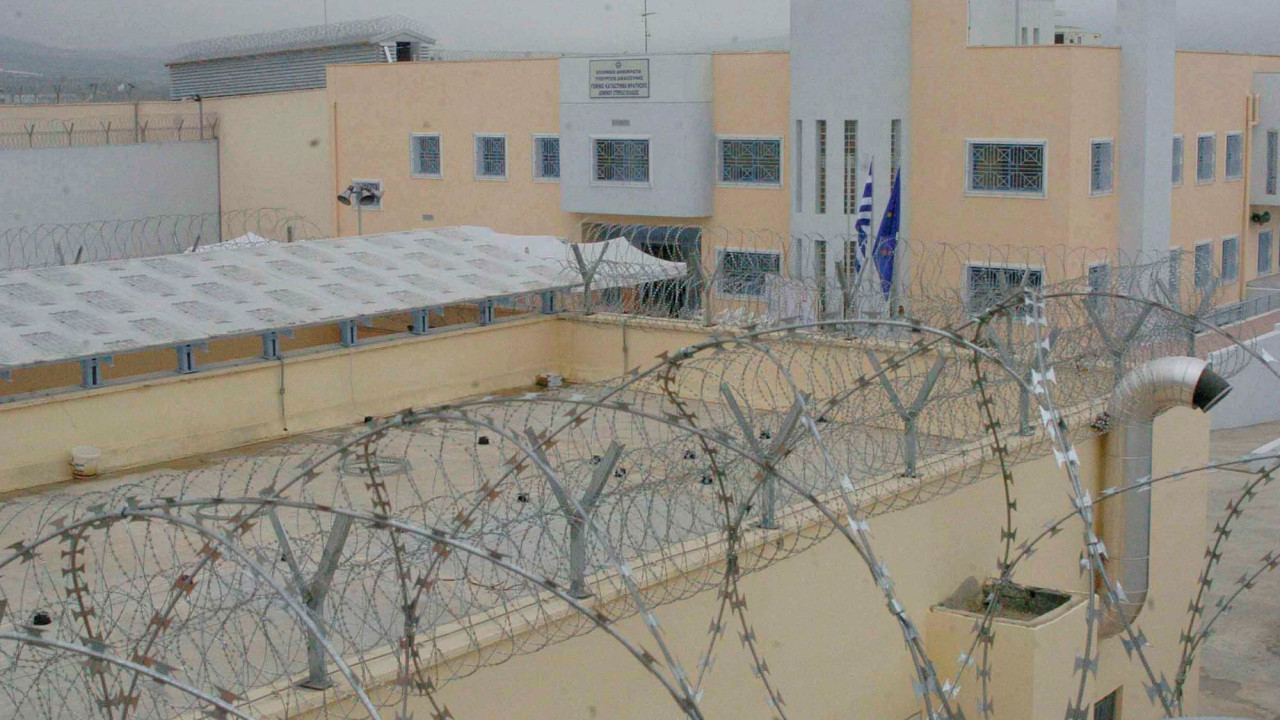 Τα «καυτά» ερωτήματα για τη δολοφονία ισοβίτη στις φυλακές Δομοκού
