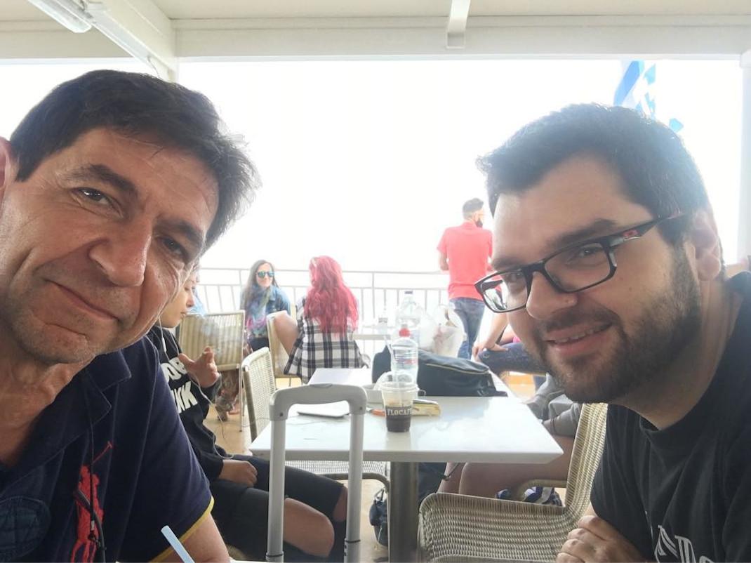 Κώστας Λεϊμονής - Γεράσιμος Σκιαδαρέσης μιλούν για το «Εκτός Ύλης»