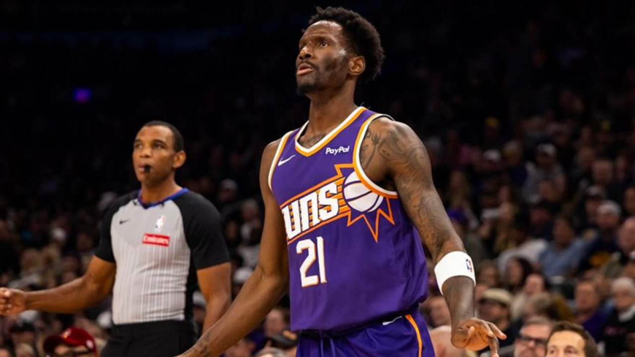 Άφησαν ελεύθερο τον Χέιζ-Ντέιβις οι Μπακς