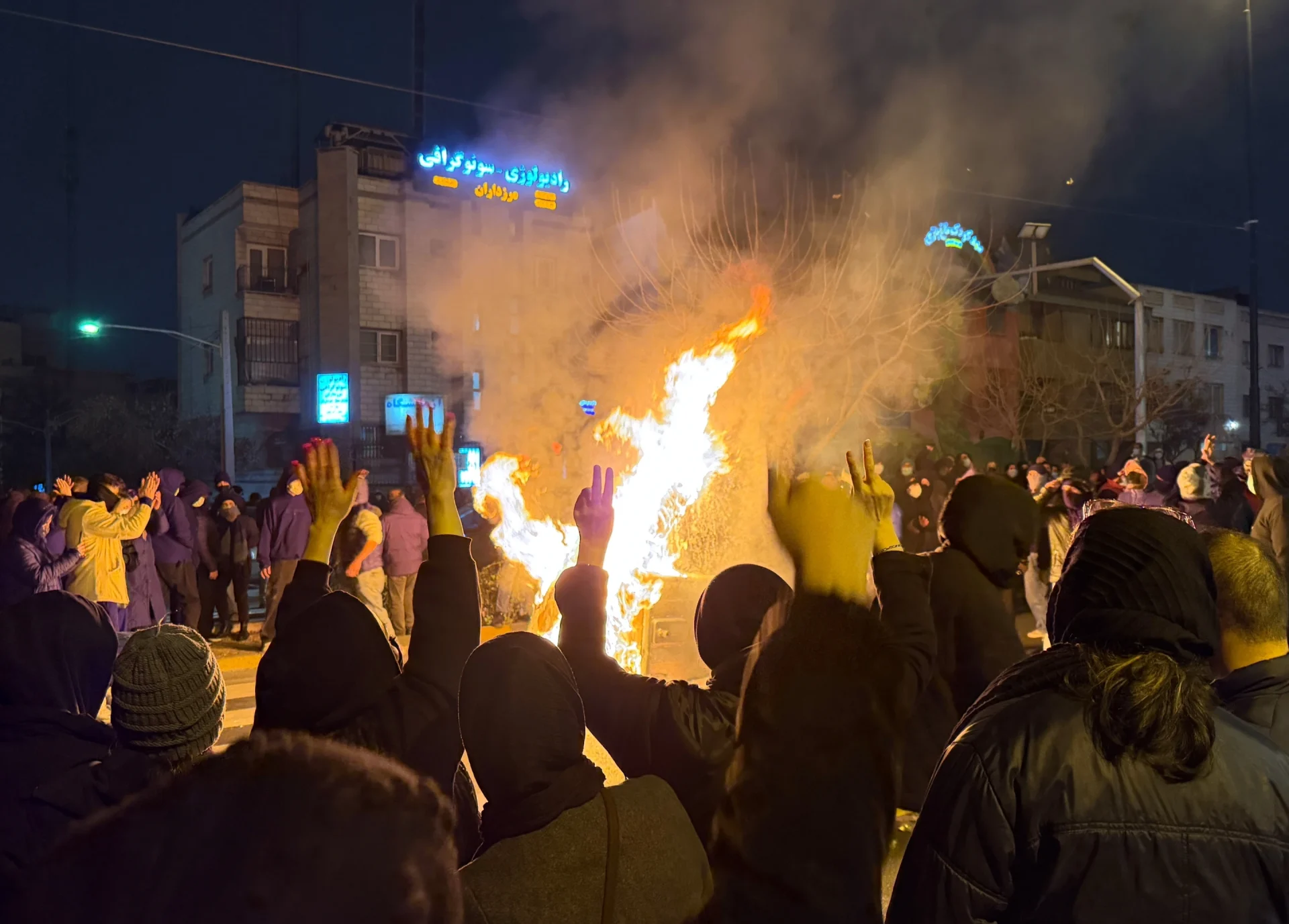 Νέο κύμα λαϊκής οργής στο Ιράν