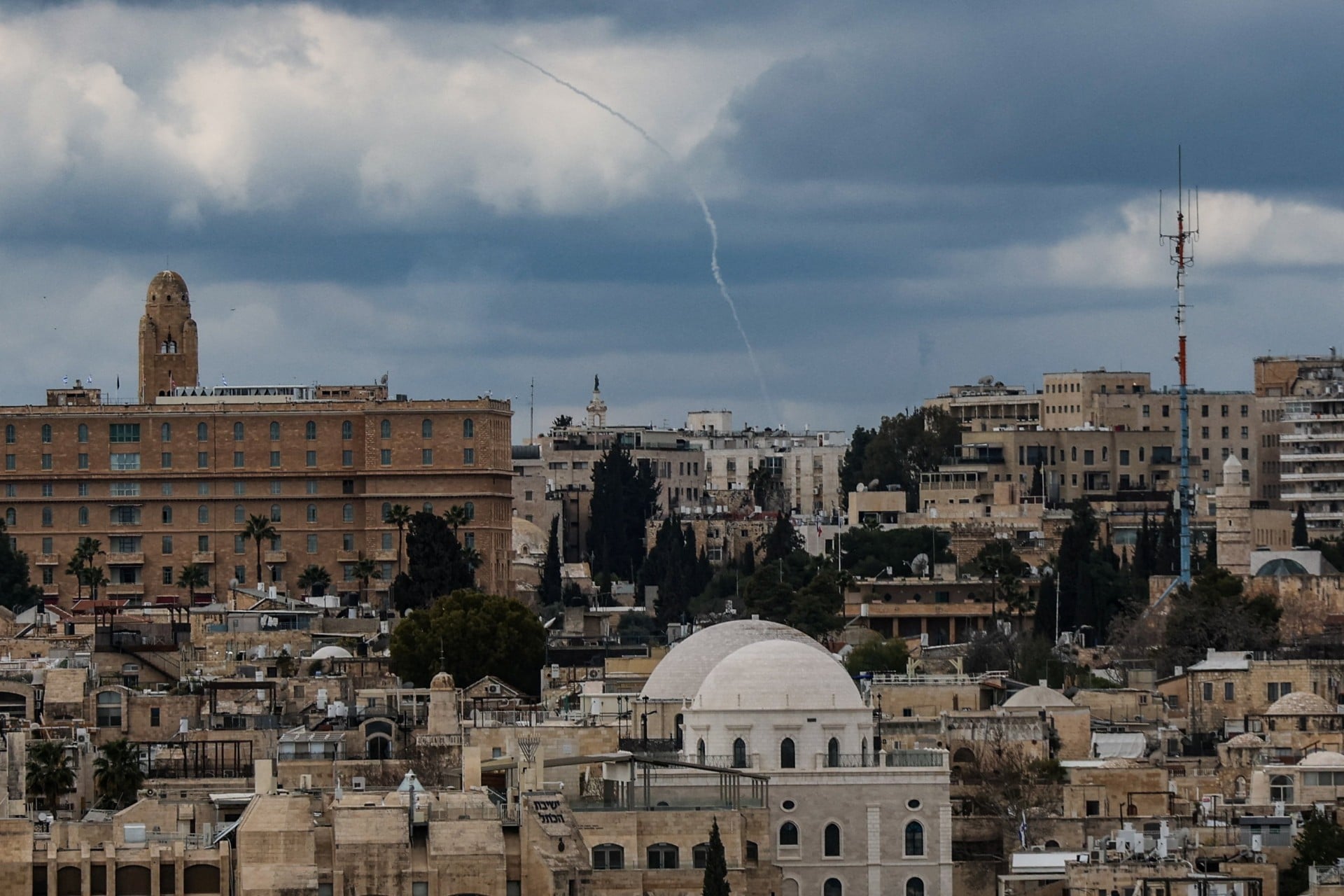 Ισραήλ: Επιστράτευση 20.000 εφέδρων, επιπλέον των υφιστάμενων 50.000 κληρωτών
