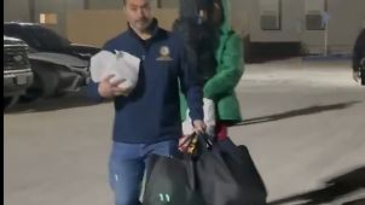ΗΠΑ: Ο μικρός Λίαμ, το 5χρονο αγόρι που είχε συλλάβει η ICE, επέστρεψε σπίτι του