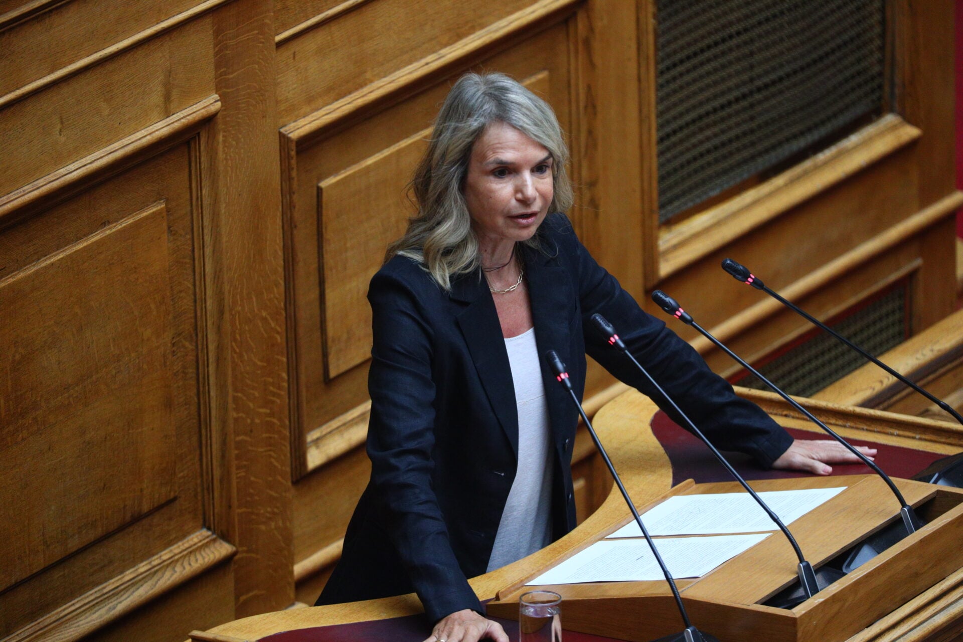 Χωρίς μέριμνα για τα άτομα με αναπηρία η ρύθμιση των δανείων σε ελβετικό φράγκο