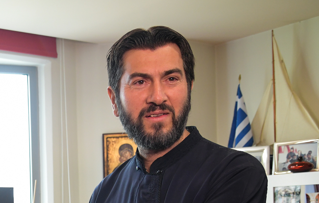 Φυλάκιση 9,5 ετών στον πατέρα Αντώνιο, μετατρέψιμη σε χρηματική – Καλείται να καταβάλει περισσότερες από 60.000 ευρώ – News.gr