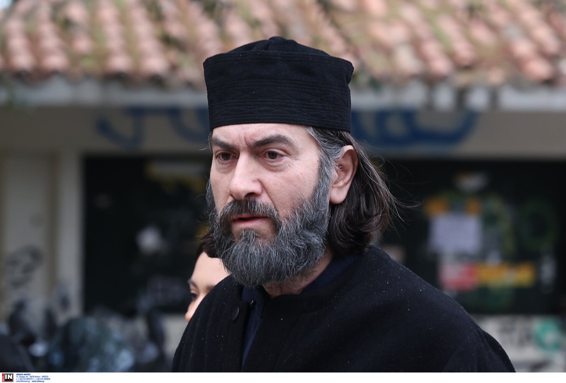 Το ωράριο της γραμματέως ανέβαλε για αύριο την απόφαση