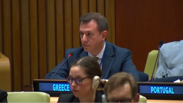 Στις Ηνωμένες Πολιτείες ο Δουδωνής για ομιλίες σε Yale και ΟΗΕ