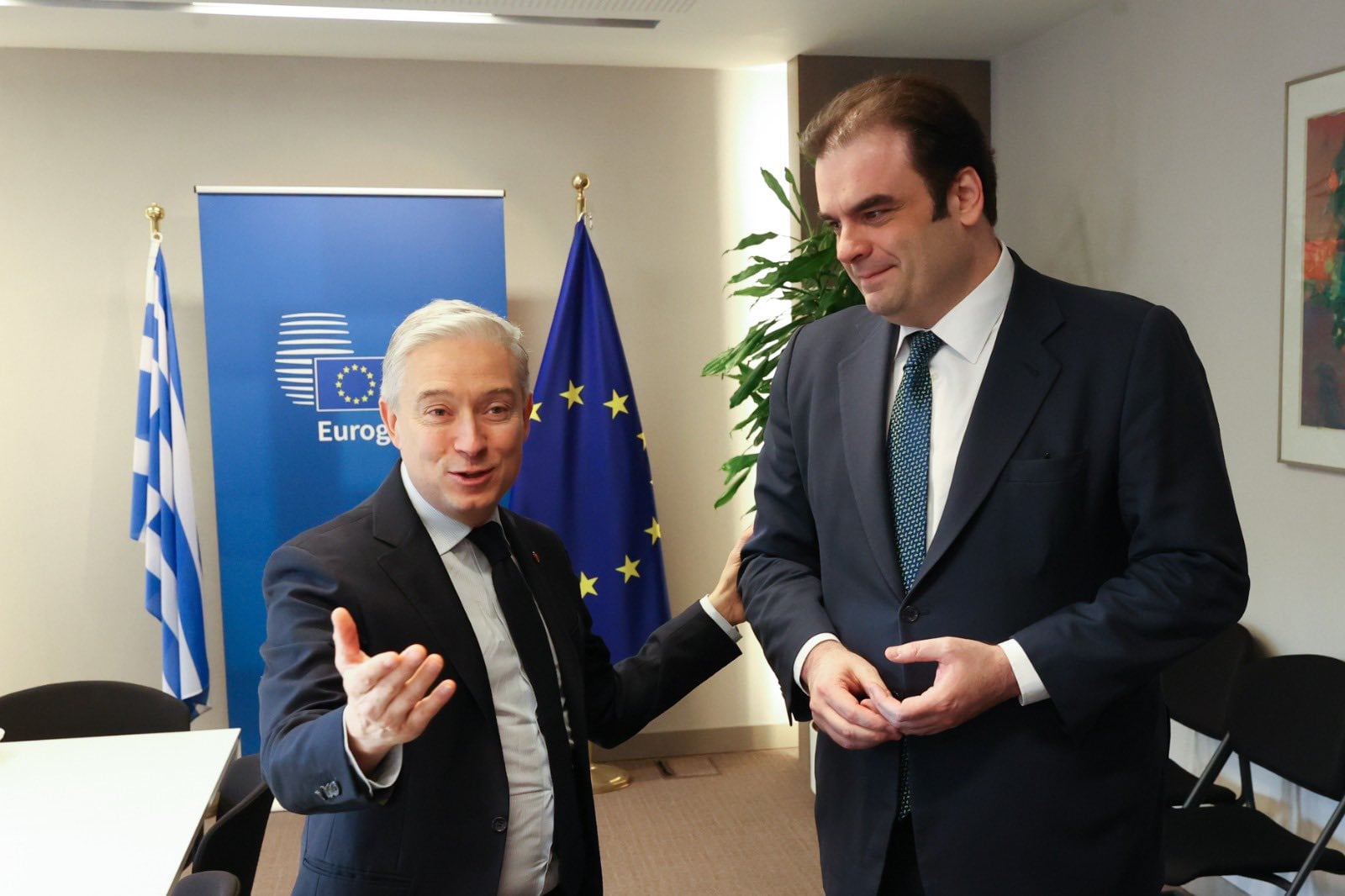 Πρώτη φορά σε Eurogrοup υπουργός Οικονομικών του Καναδά