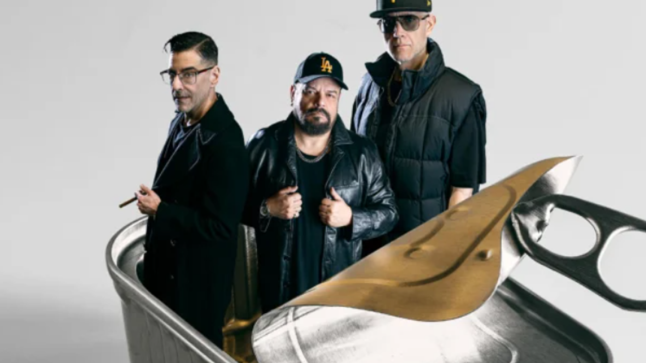 Ημισκούμπρια: 30 χρόνια επιτυχίες, το Σάββατο 20 Ιουνίου, στην Πλατεία Νερού