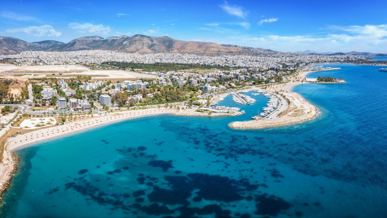 Real estate - Aγορά πολυτελούς κατοικίας στην Αττική: Αθηναϊκή Ριβιέρα και Βόρεια Προάστια στην κορυφή