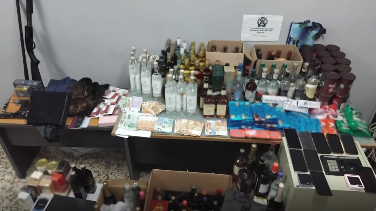 Συμμορία έκλεβε ποτά στην Αττική και τα πουλούσε μέσωκάβας - Πώς δρούσε