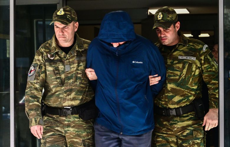 Προθεσμία για να απολογηθεί στον στρατιωτικό εισαγγελέα πήρε ο σμήναρχος που κατηγορείται για κατασκοπεία