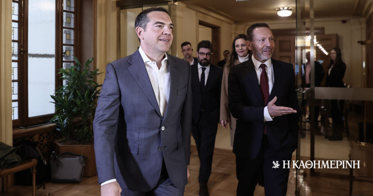 Τσίπρας κατά Στουρνάρα: «Διαπιστευτήρια υπακοής» στον κ. Μητσοτάκη για μια τρίτη θητεία στην ΤτΕ