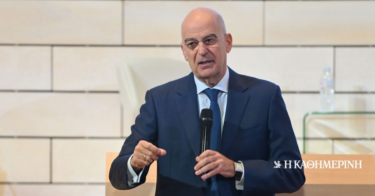 Νίκος Δένδιας: Αγωνία για τα δημοσκοπικά «δυάρια»