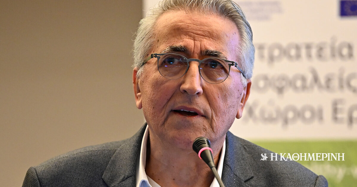 Παναγόπουλος: Η πρώτη δήλωση μετά τη δέσμευση των λογαριασμών του