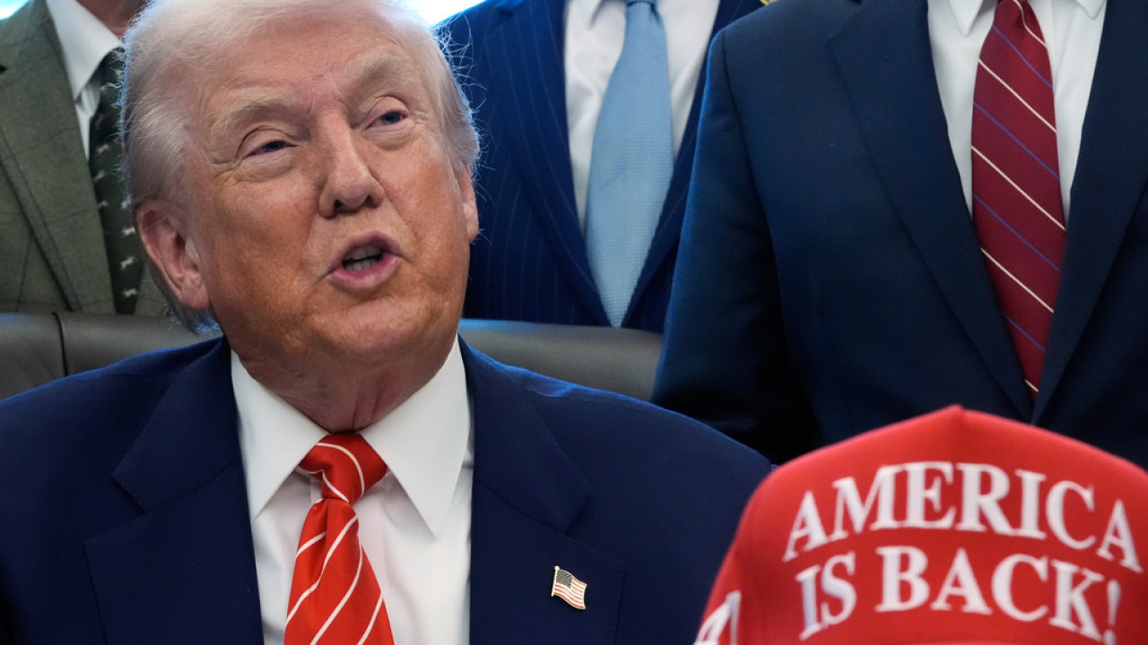 Ο Τραμπ αποσύρει 700 πράκτορες της ICE από τη Μινεσότα