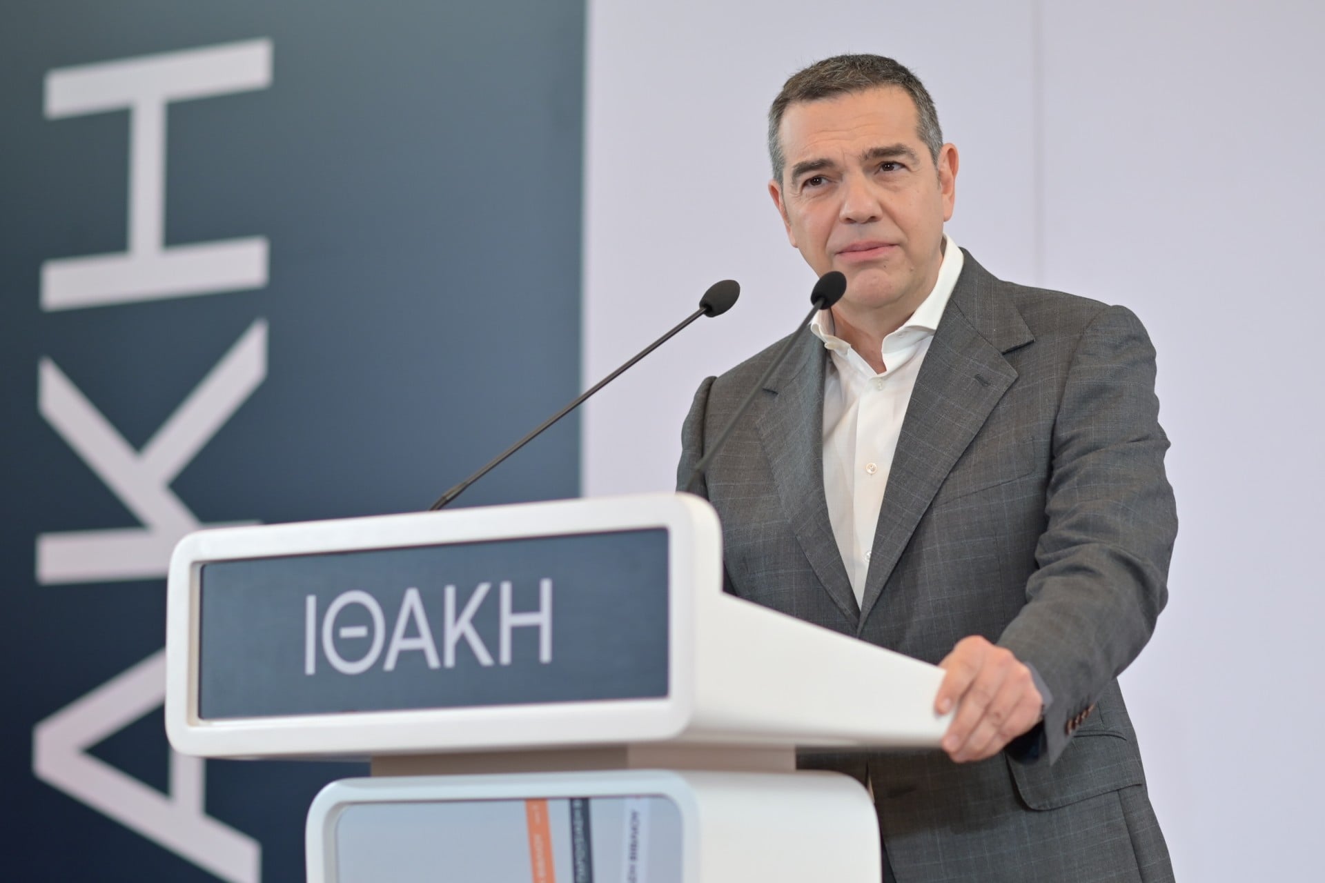 Του ευχόμαστε μια τρίτη θητεία ώστε να φτάσει τα χρόνια του Παναγοπούλου στη ΓΣΕΕ
