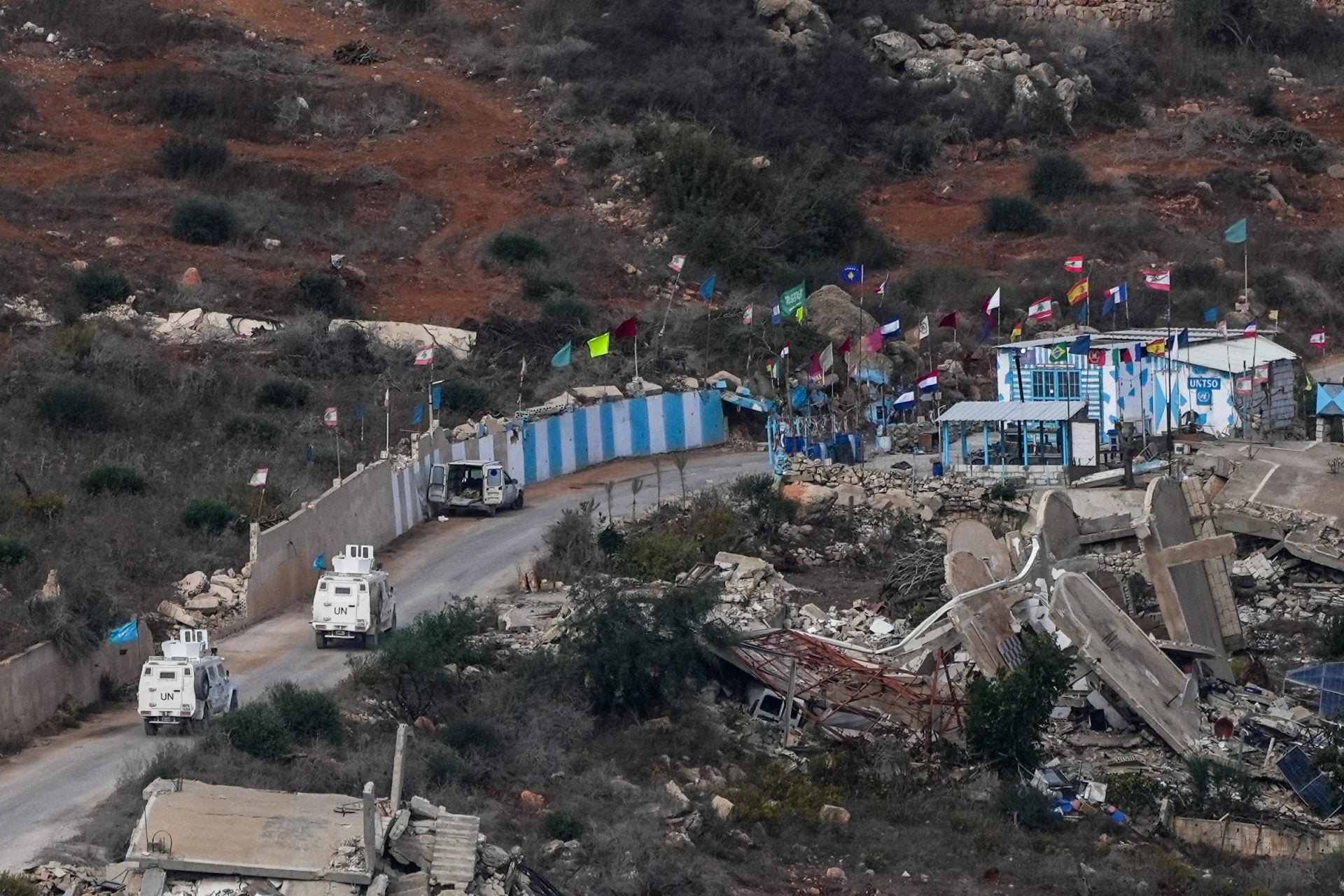 Οι Ισραηλινές Αμυντικές Δυνάμεις έριξαν «άγνωστη χημική ουσία» πάνω από την «Μπλε Γραμμή»