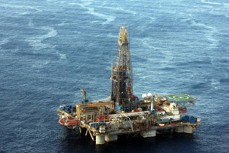 Τη Δευτέρα η υπογραφή των συμβάσεων με Chevron-Helleniq Energy – Οι δρόμοι που ανοίγει για την Ελλάδα ο κάθετος διάδρομος