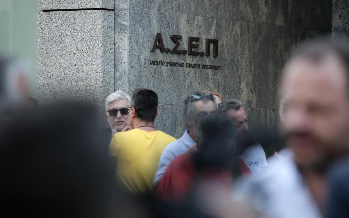 Να δοθεί οριστική λύση στην ομηρία που 3 χρόνια βρισκόμαστε