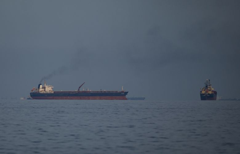 «Απελάστε τους πρεσβευτές ΗΠΑ και Ισραήλ για να περνούν τα πλοία σας ασφαλή από τα Στενά του Ορμούζ» – News.gr