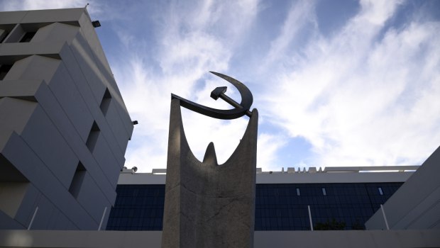 Ερώτηση ΚΚΕ στη Βουλή για τους ναυτεργάτες «που βρίσκονται εγκλωβισμένοι στον Περσικό Κόλπο»