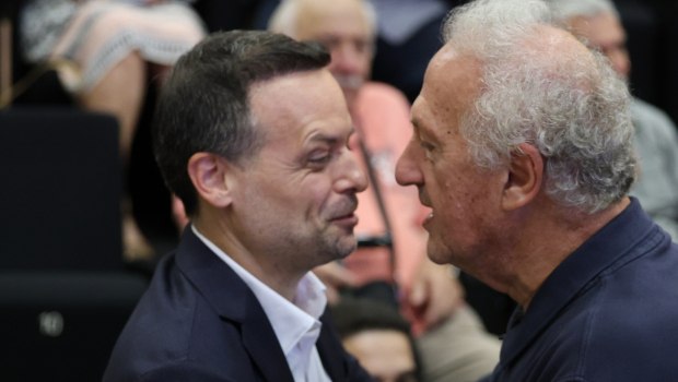 Συνάντηση Δούκα-Σκανδαλίδη: Ψάχνουν κοινή διατύπωση για το «Όχι στη συνεργασία με τη ΝΔ»