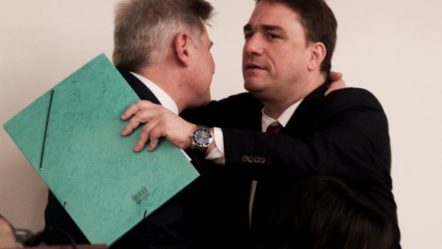 Συνέδριο ΠΑΣΟΚ: Ο Φαραντούρης θα συμμετάσχει στα τραπέζια διαλόγου