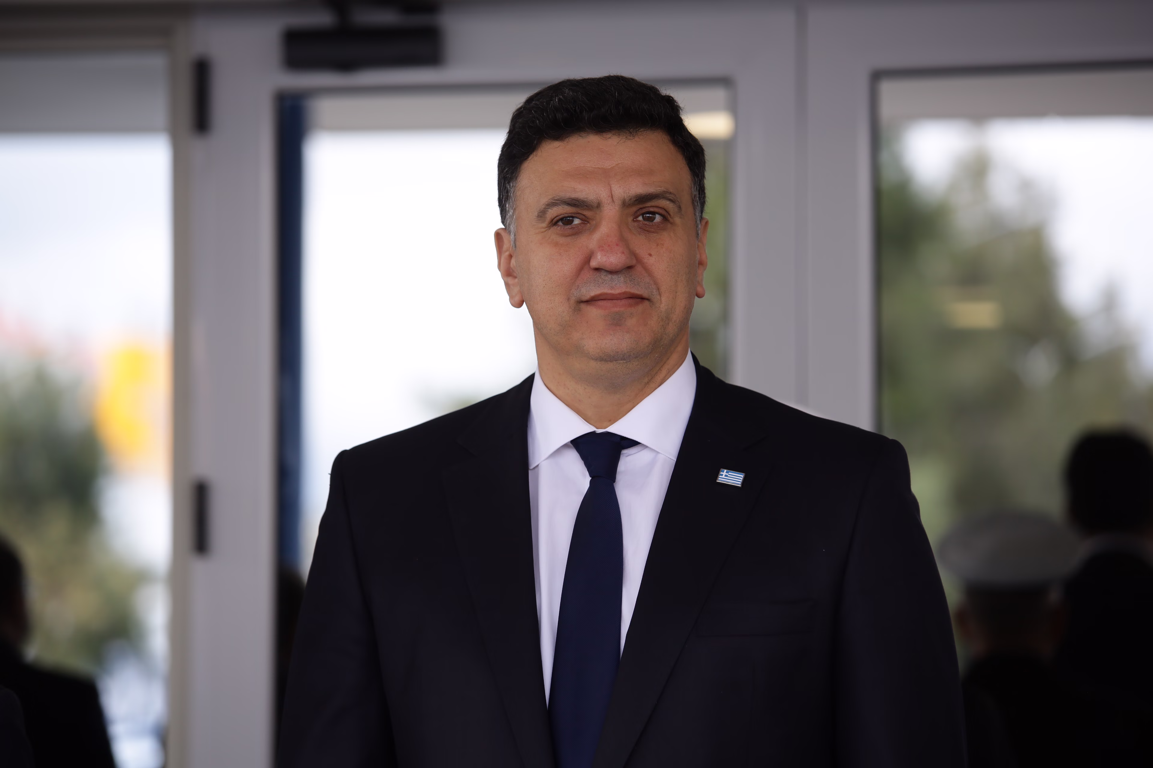 Β. Κικίλιας: Η κυβέρνηση στηρίζει την κοινωνία - 56 εκατ. ευρώ για τη συγκράτηση των τιμών στα εισιτήρια