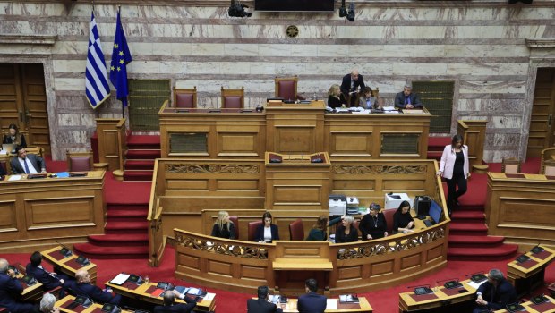 Τέλος στις βιντεοσκοπήσεις στη Βουλή βάζει ο Κακλαμάνης