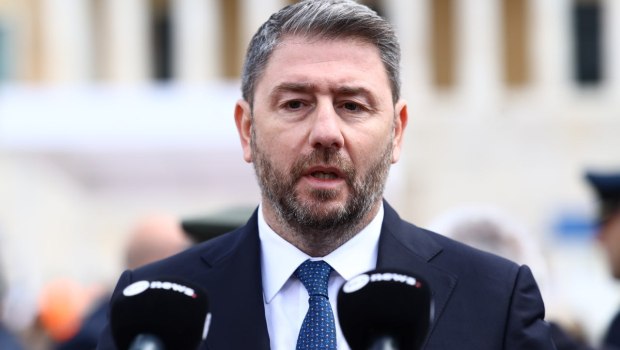 Ανδρουλάκης για την 25η Μαρτίου: Έχουμε χρέος να διατηρήσουμε τις αρχές και τις αξίες όσων θυσιάστηκαν για την πατρίδα