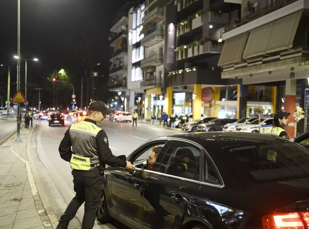 Αλκοτέστ: Έρχονται αλλαγές στις ποινές - Τι θα ισχύει για όσους πιάνονται με 0,20–0,40 g/l