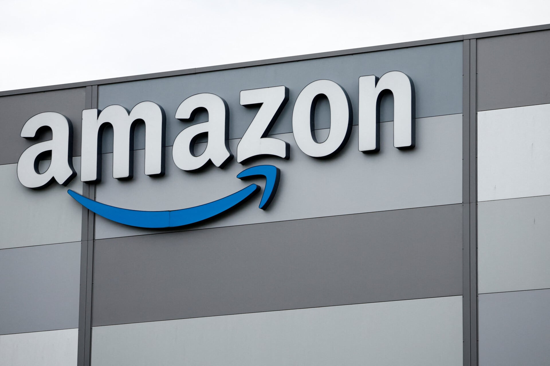Ιρανικό πλήγμα στο κέντρο δεδομένων της Amazon στο Μπαχρέιν