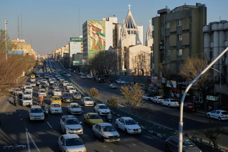 Μια ημέρα σαν όλες τις άλλες στην Τεχεράνη