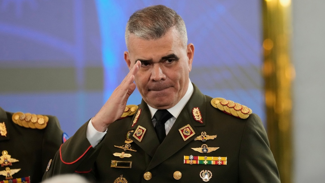 Βενεζουέλα: Απομακρύνθηκε ο Βλαντίμιρ Παντρίνο, υπουργός Άμυνας