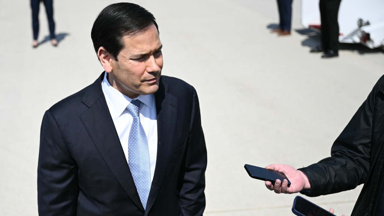 Ρούμπιο: Προς το συμφέρον της G7 να βοηθήσει ώστε να ανοίξει το Στενό του Ορμούζ