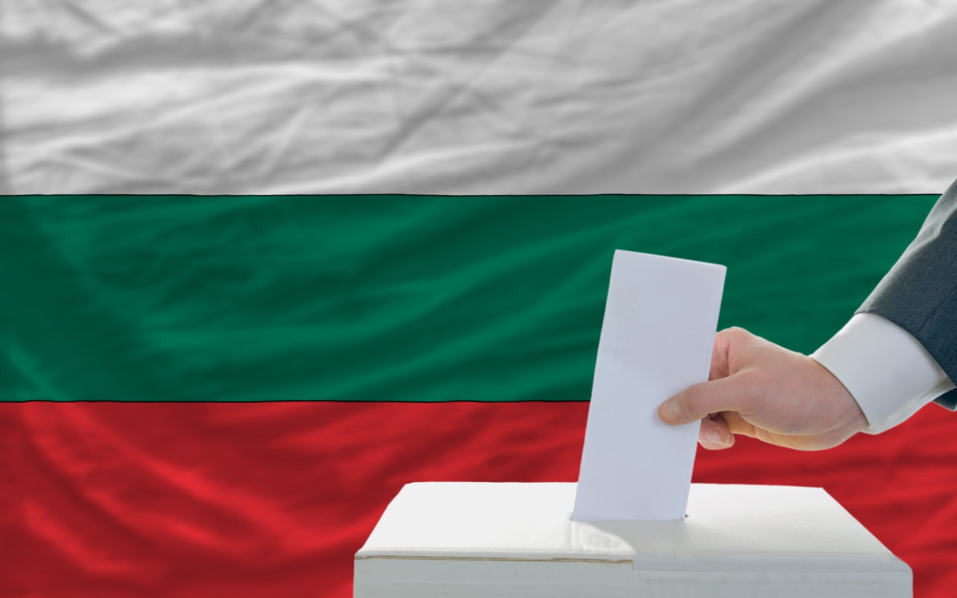 Ξεκινά η προεκλογική εκστρατεία για τις πρόωρες εκλογές της 19ης Απριλίου