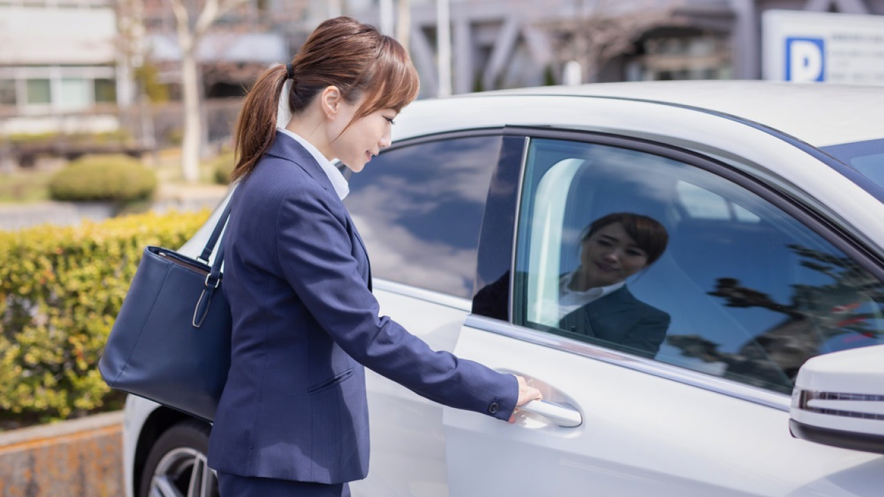 Τετραήμερη εργασία, car pooling - Τα μέτρα χωρών σε ένα πιθανό ενεργειακό σοκ
