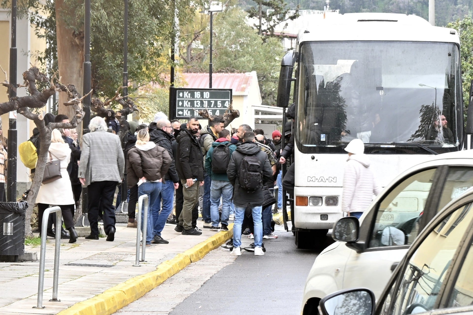 Απάτη σε βάρος του ΕΦΚΑ: Ποινική δίωξη για κακουργήματα στους συλληφθέντες