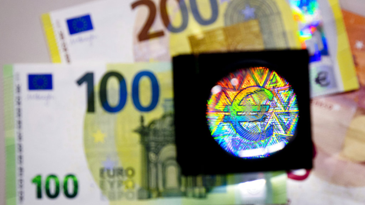 Εντοπίστηκε εργαστήρι πλαστογράφησης χαρτονομισμάτων του ευρώ στη Ρουμανία