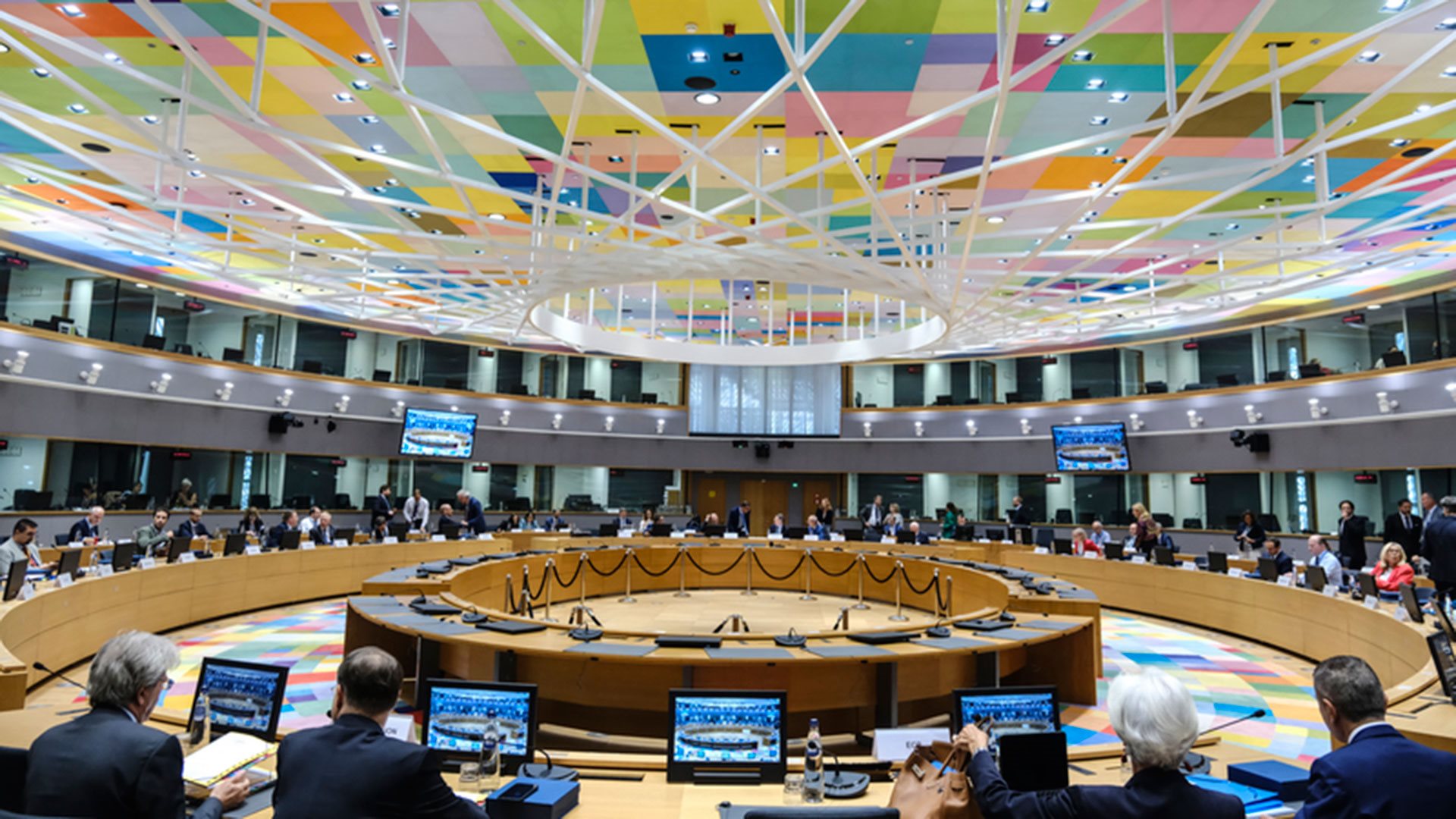 Η αποτίμηση της ενεργειακής κρίσης στο επίκεντρο του Eurogroup