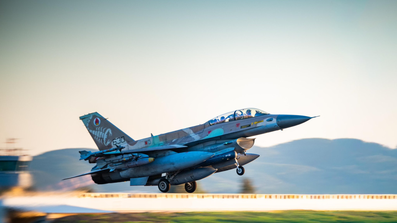 IDF: Δεκάδες αεροπορικές επιδρομές τις τελευταίες 24 ώρες στο Ιράν