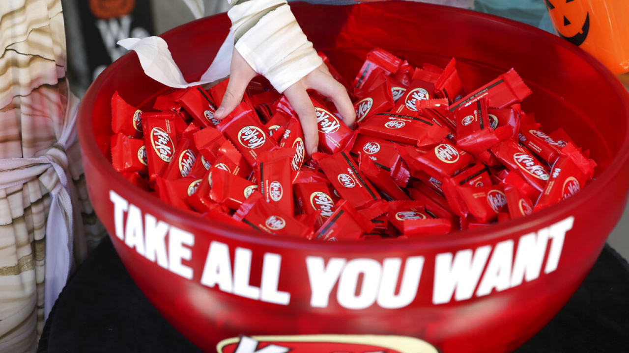 Κλέφτες βούτηξαν φορτηγό με 413.793 σοκολάτες KitKat και παραμένουν άφαντοι