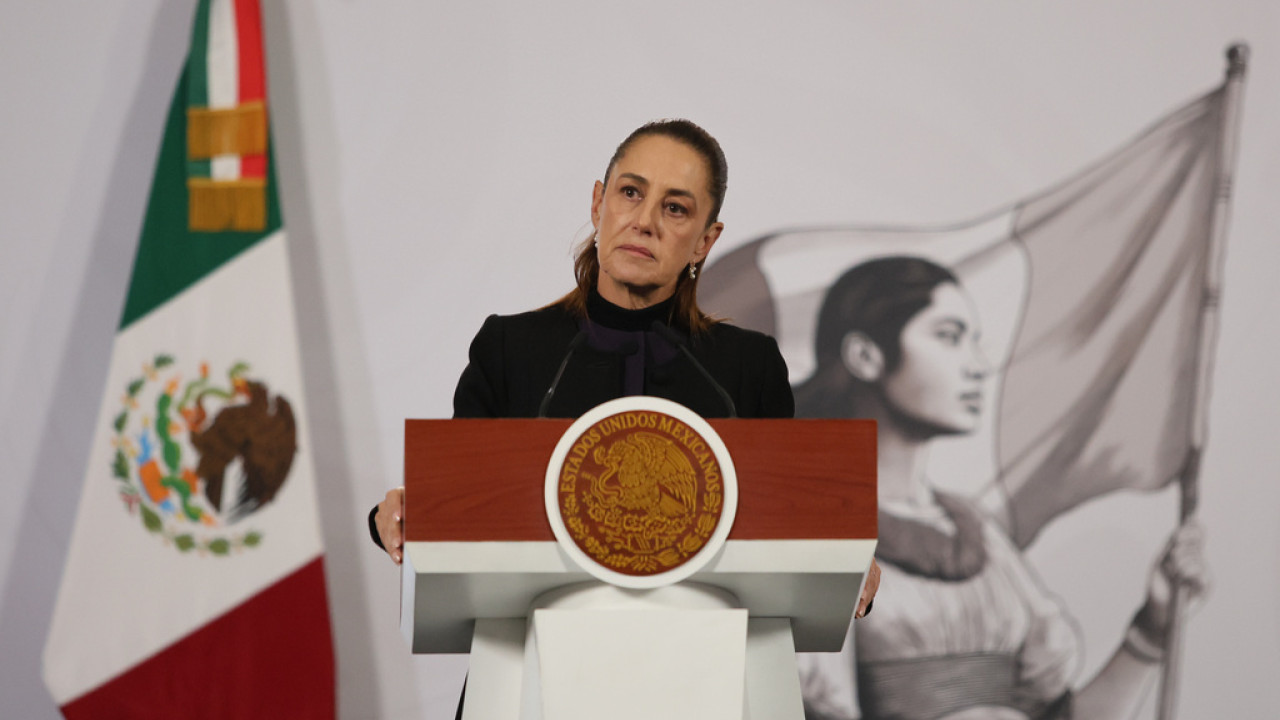 Σάινμπαουμ: «Διατηρούμε τη συμφωνία για την εργασία Κουβανών γιατρών στη χώρα»