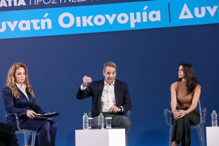 «Δεν θα μπορούσαμε να κάνουμε τις επενδύσεις στην άμυνα μας και να προβάλλουμε αυτήν την ισχυρή αποτρεπτική εικόνα της πατρίδας μας, αν τα δημόσια οικονομικά δεν πήγαιναν καλά» – News.gr