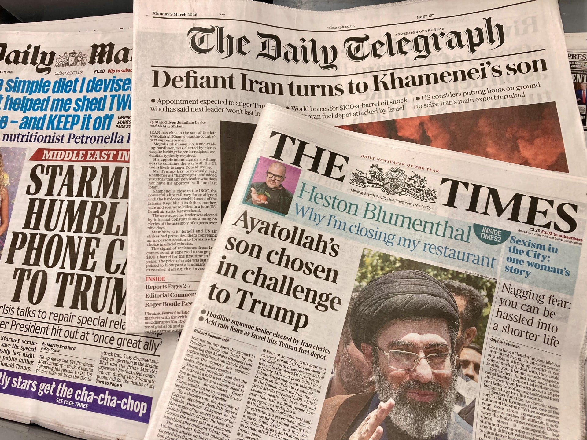 Όταν οι εχθροί μιλούν - Τι deal θα μπορούσε να κλείσει ο Τραμπ με τον Μοτζταμπά Χαμενεΐ;