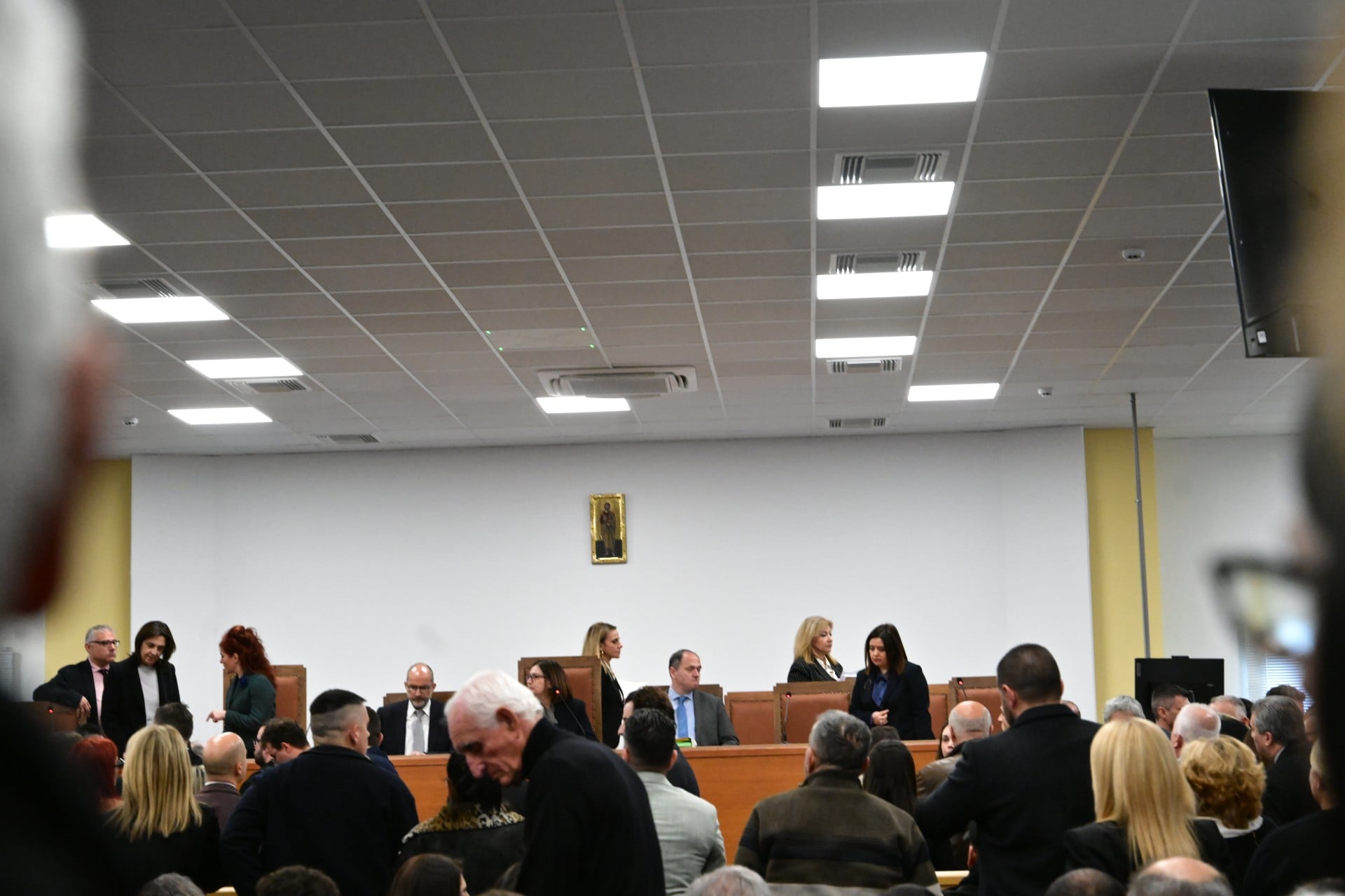 «Η πολιτεία να λάβει μέτρα για να διασφαλιστεί η πρόοδος της δίκης για τα Τέμπη»