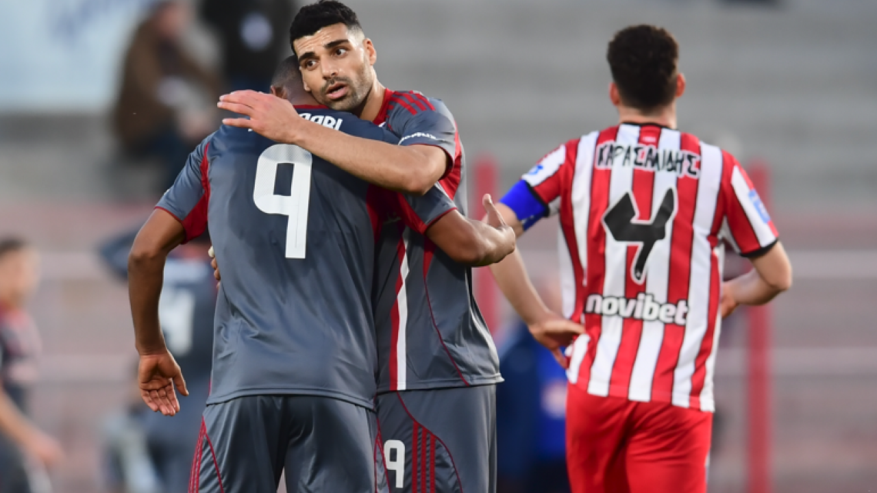 Super League: Ο Ολυμπιακός νίκησε 2-1 εκτός τον Πανσερραϊκό